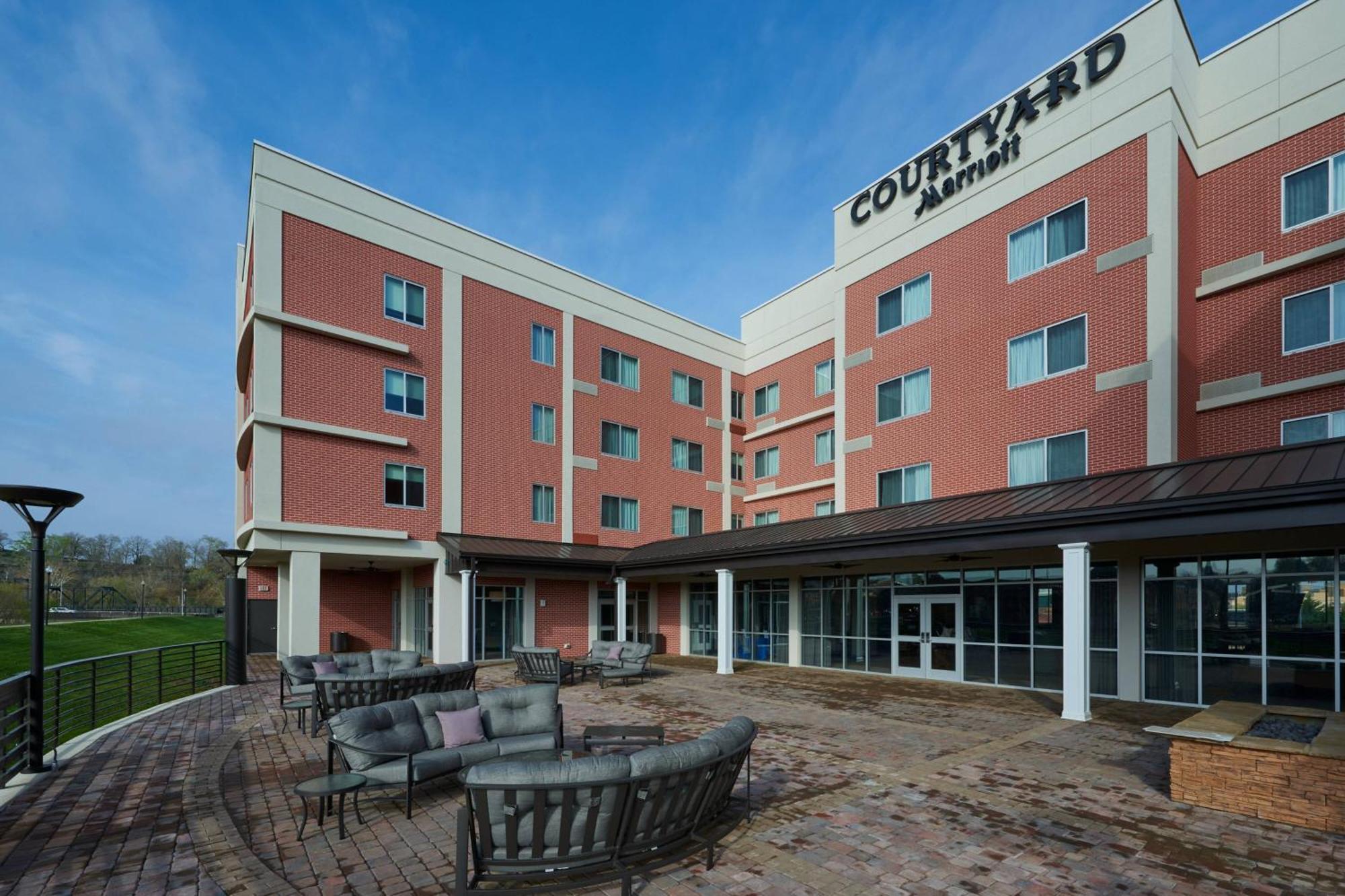 ホテル Courtyard By Marriott ローマ エクステリア 写真